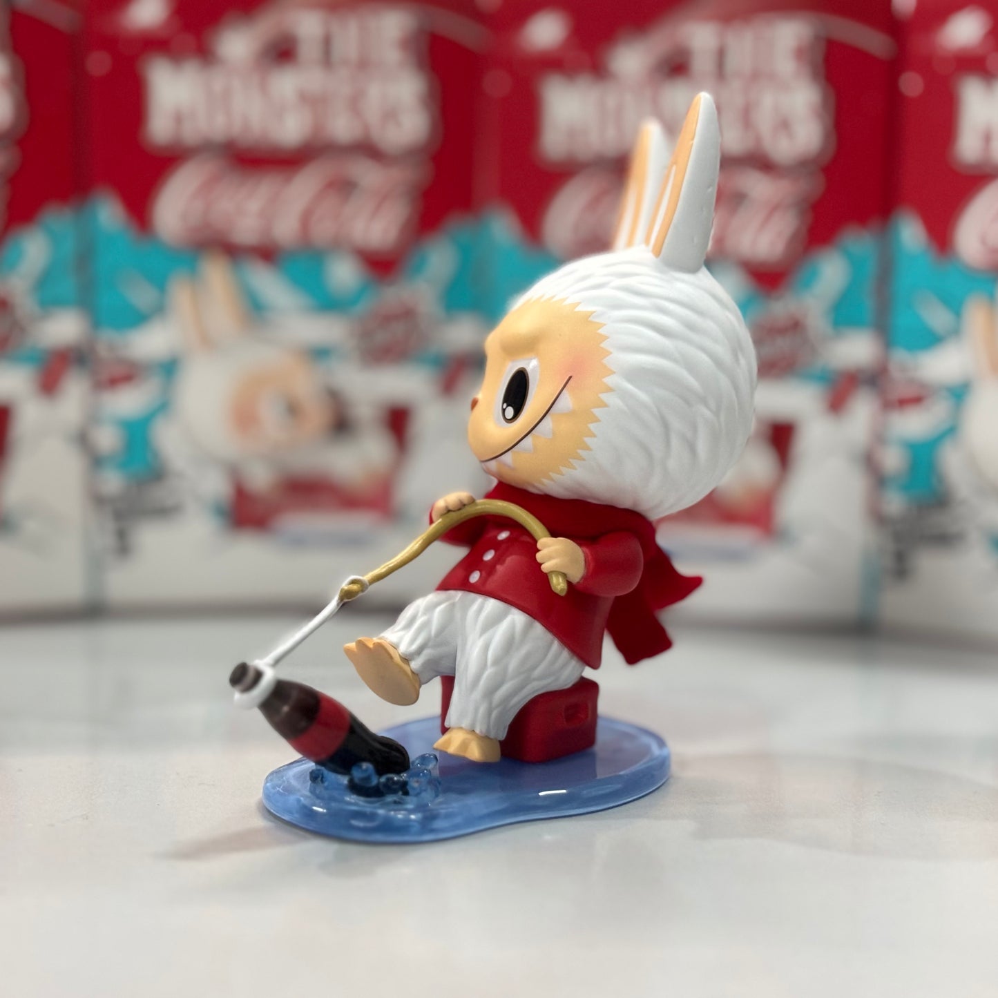 LABUBU THE MONSTER x 可口可樂系列手辦 (意外發現)