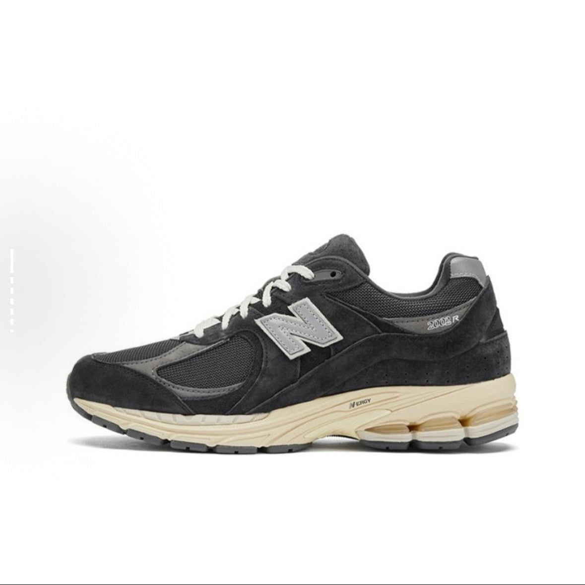 New Balance 2002r Washed black (全球代購產品)