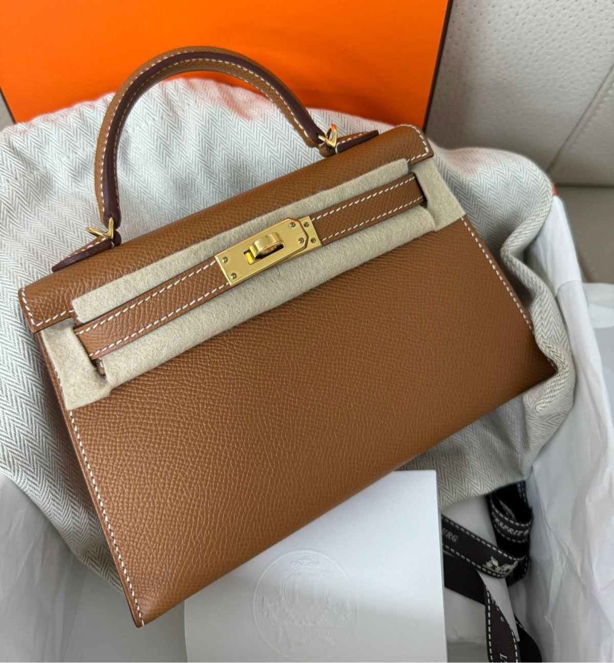 Hermes Mini Kelly II Gold ghw w/stamp (Brand New)